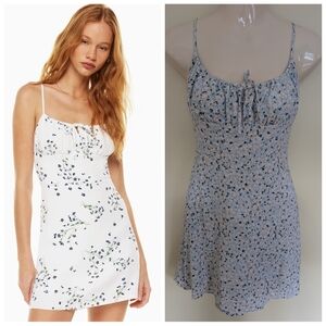 Aritzia Sun-deh Delilah Mini Dress Floral Blue Small